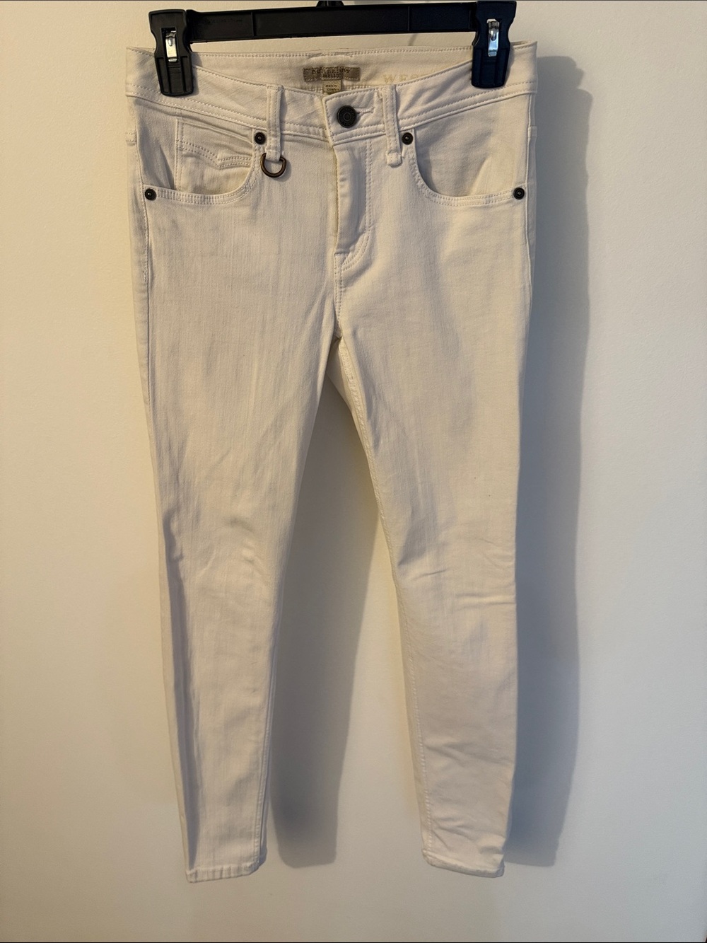 Burberry Women's Skinny Jeans in White